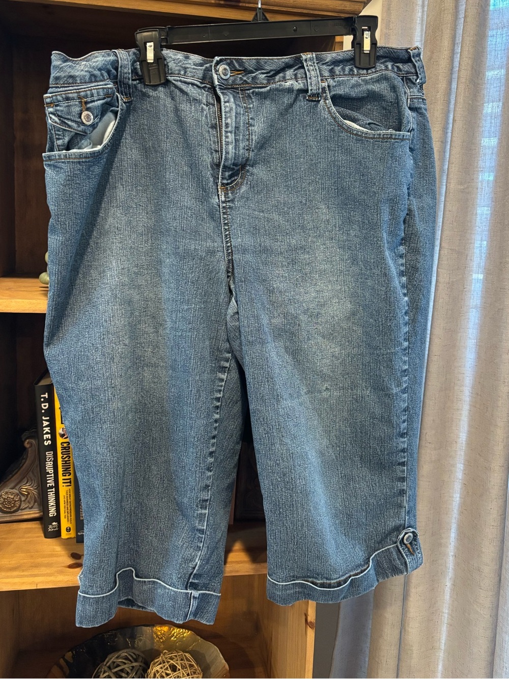 Duck Head Women’s Light Blue Relaxed Denim Shorts